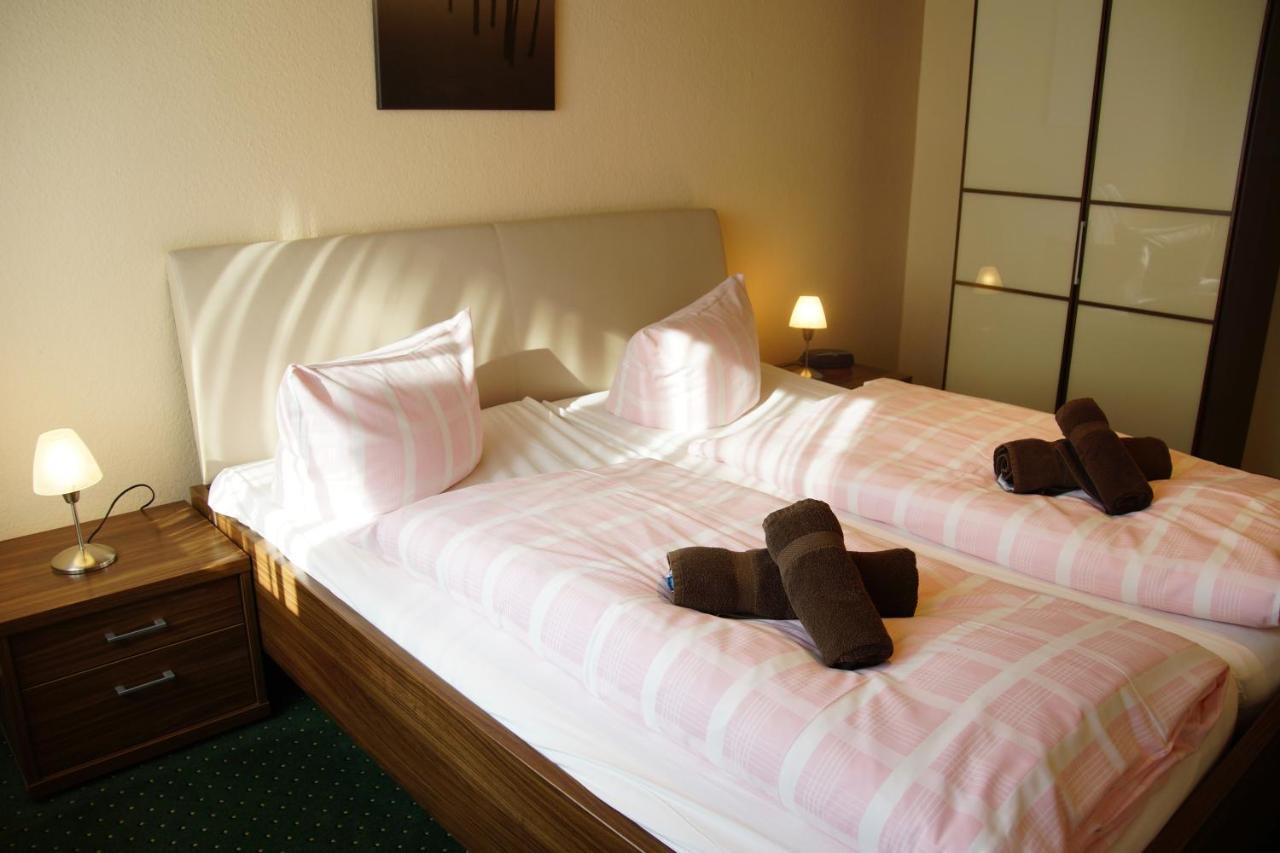 Hotel Am Untersee Bantikow Exterior photo