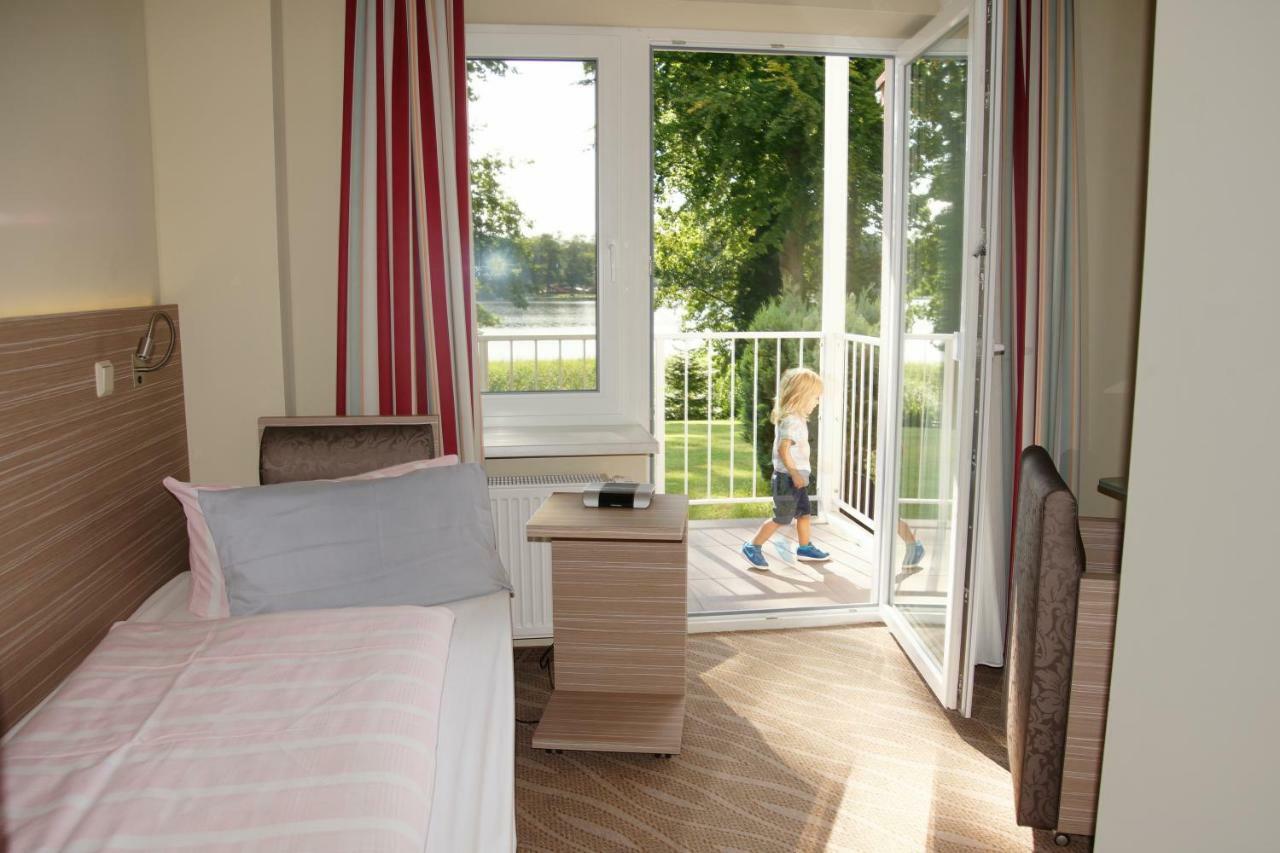 Hotel Am Untersee Bantikow Exterior photo