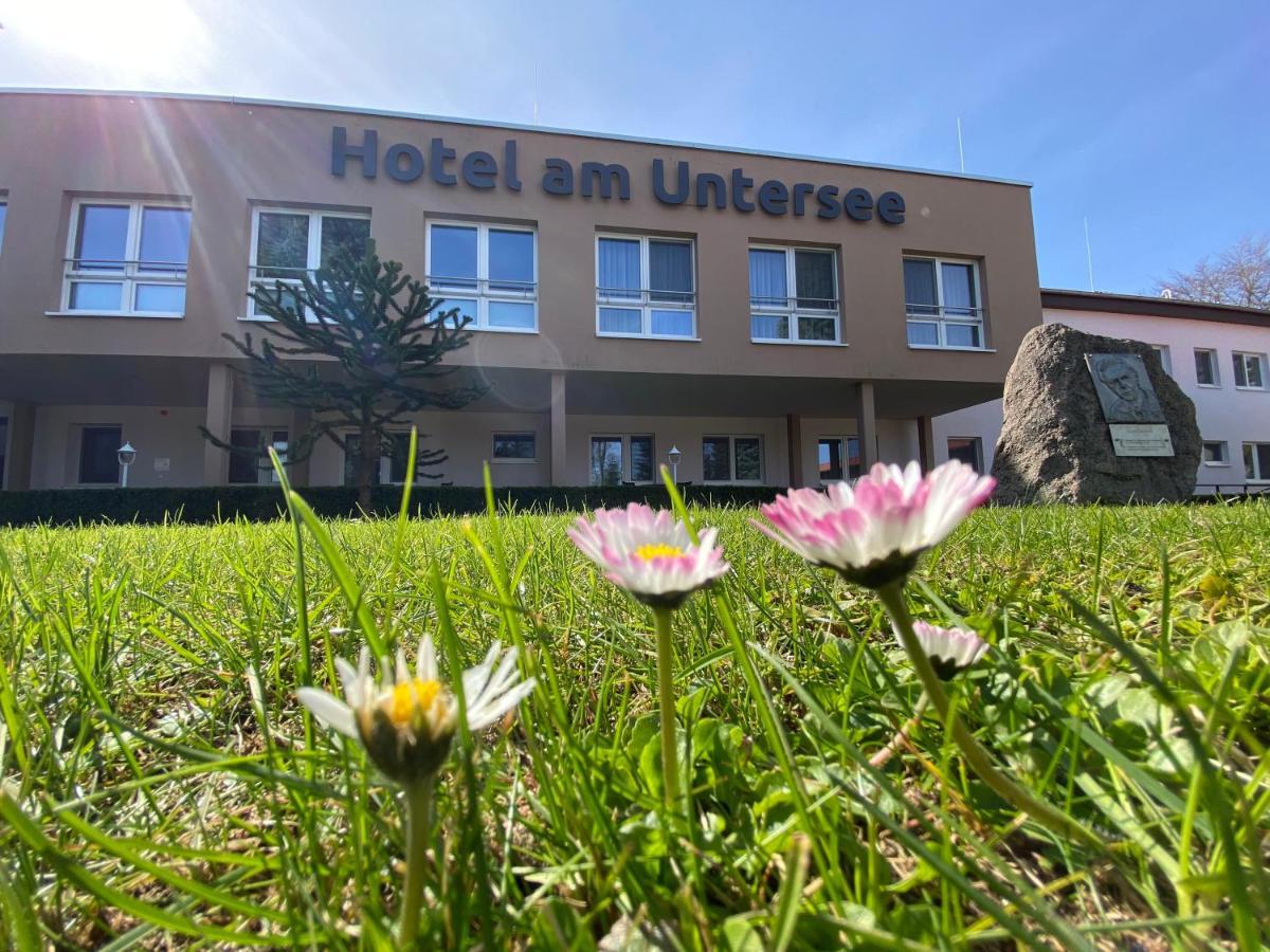 Hotel Am Untersee Bantikow Exterior photo